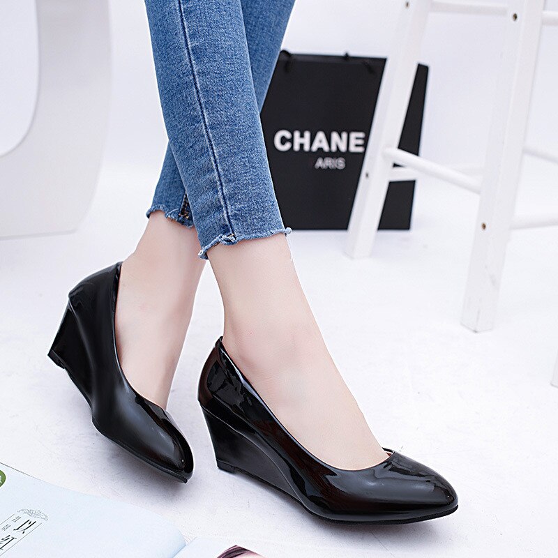 Concise Clear Slip On shoes for Women