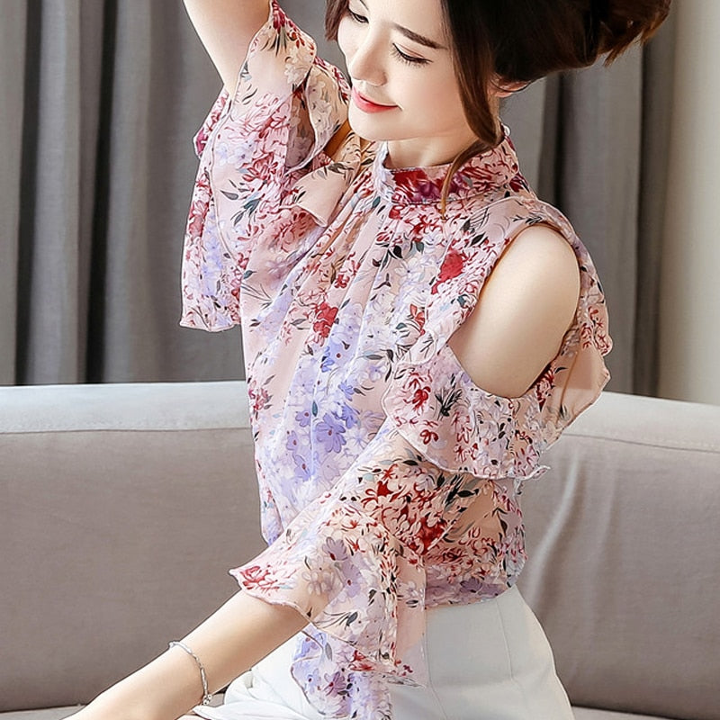 Short Sleeve Butterfly Sleeve O-neck Floral Blouse