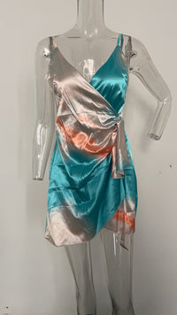 2021 Spring and Summer New Gradient Color Floral Print Fresh Sweet V-neck Strap Dress