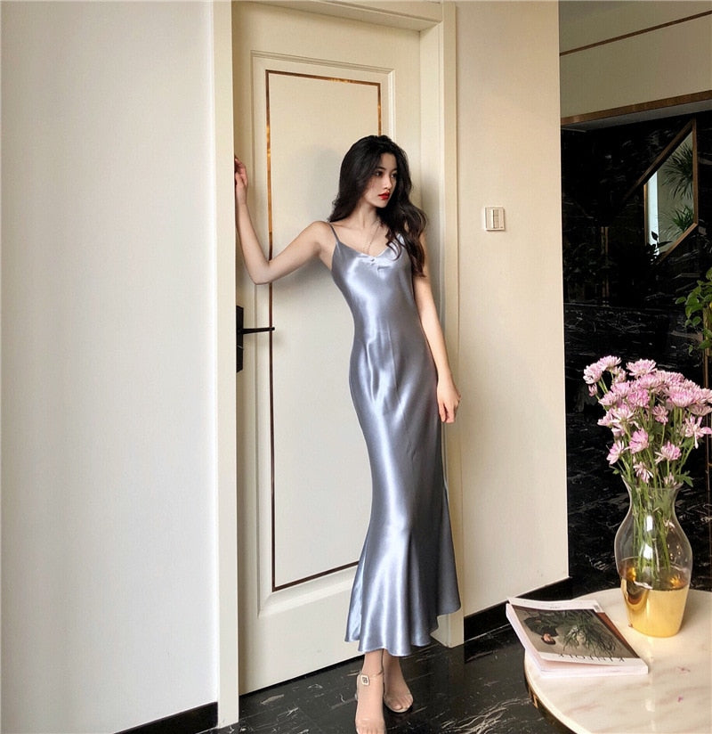 Women Satin Sleeveless Nightgowns Dress Ladies Summer V-Neck Fishtail Design Long Dress Suspender Sexy Solid Color Party Dresses