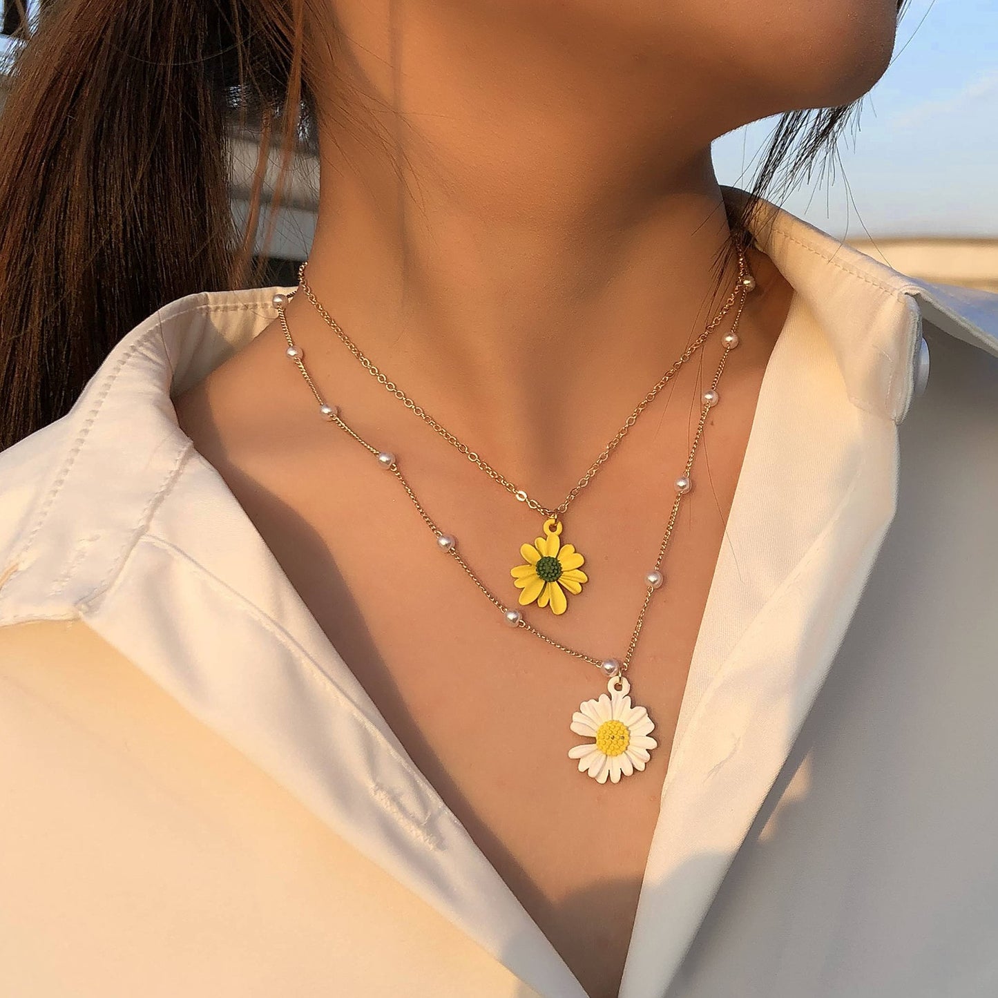 Fashion Layered Pearl Flower Pendant Necklace Female Small Daisy Pearl Chain Collar Necklace