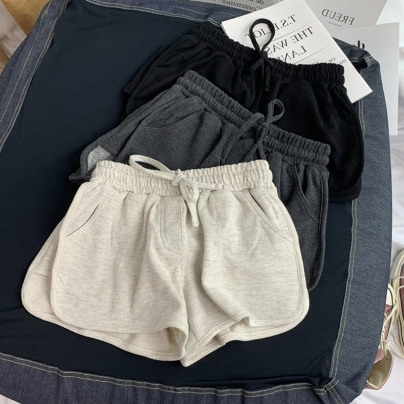 Summer Loose Shorts Women Fashion Casual Fitness Shorts Ladies Grey Black Solid High Waist Shorts Elastic Waist 2020