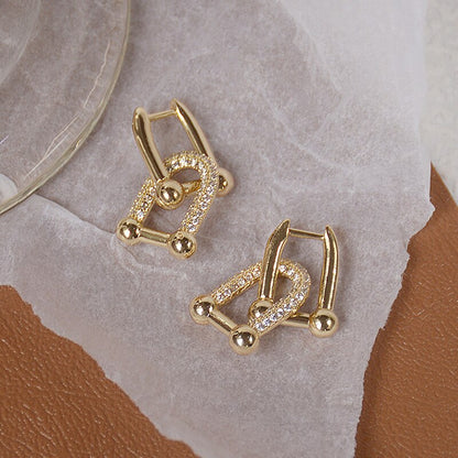 Hot Design Trendy Lock Buckle Earrings for Women