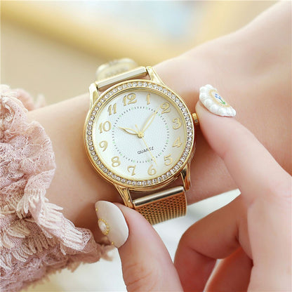 Luxury Magnetic Starry Sky Lady Wrist Watch Mesh Female