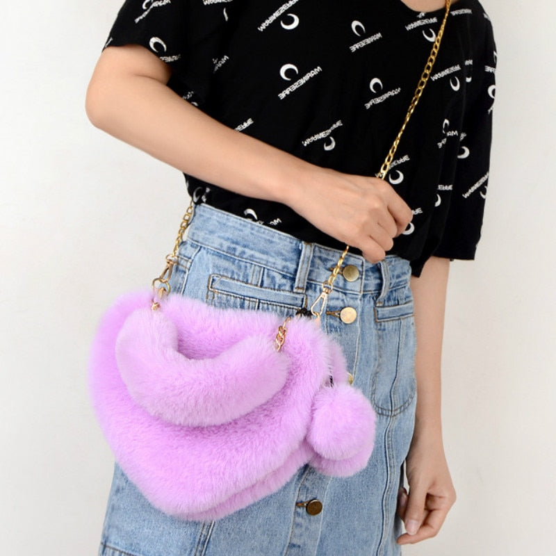 Faux plush heart-shaped shoulder bag