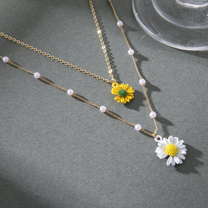 Fashion Layered Pearl Flower Pendant Necklace Female Small Daisy Pearl Chain Collar Necklace