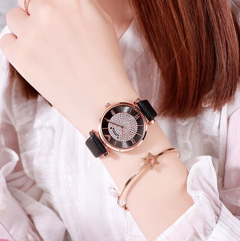 Rhinestone Leather Watches Women Alloy Analog Quartz Red Purple