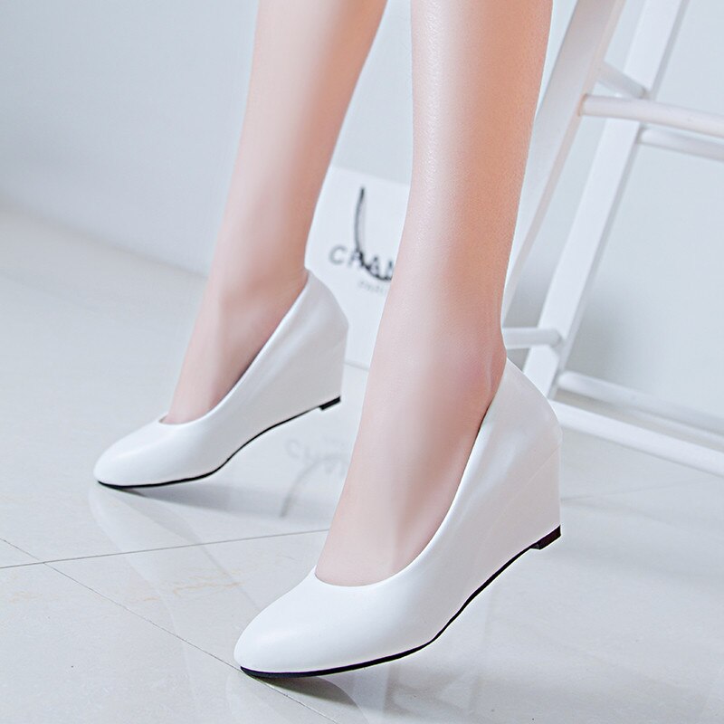 Concise Clear Slip On shoes for Women