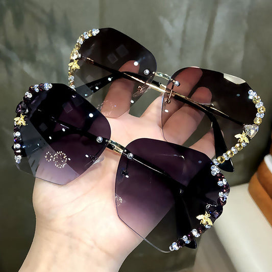 Vintage Diamond Gradient Rimless Bee Sunglasses For Female