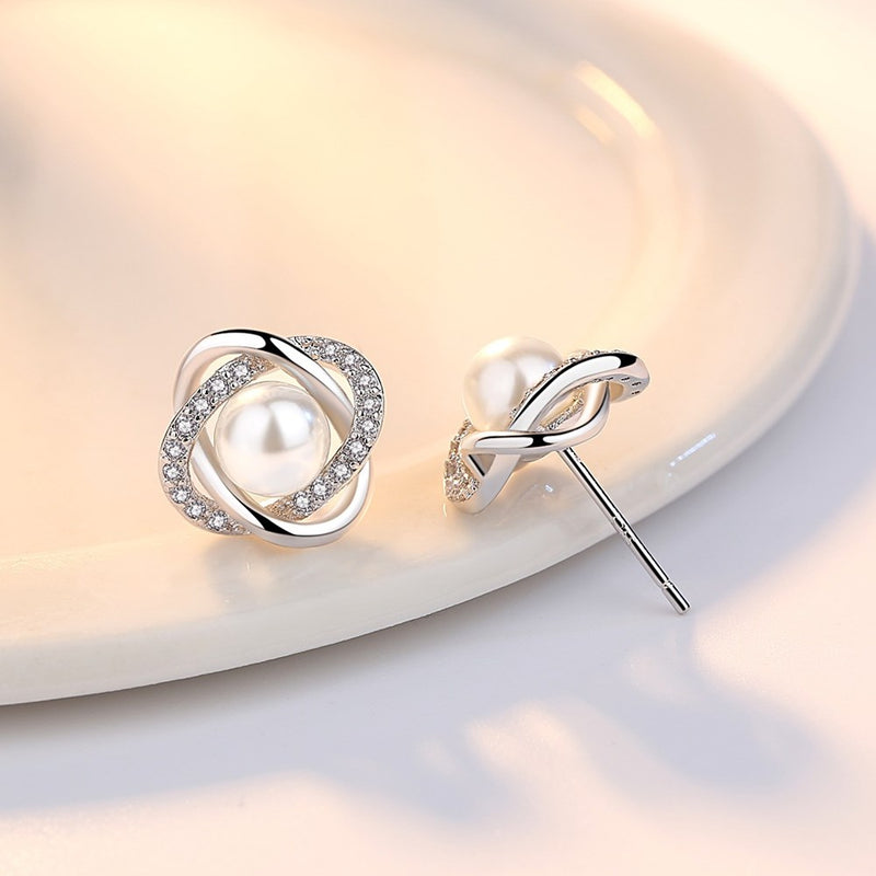 925 Sterling Silver High Quality Crystal Zircon Pearl Flower Retro Earrings