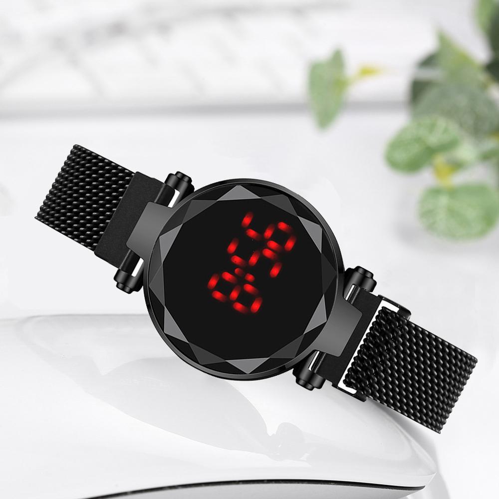 Women's Luxury Led Watch Women Magnet Starry Sky Digital Watches