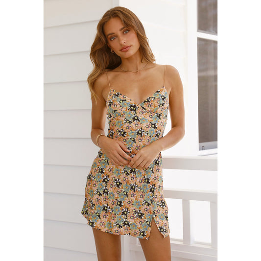 2022   Women  Summer New Floral Print Backless Strap Fresh Sweet Mini Dress