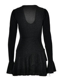 New deep V-neck dress for women, fashionable bell sleeves, tight and sexy hip-hugging short skirt